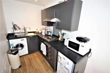 1 bedroom apartment to rent - Photo 3