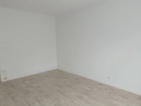 Location Appartement 2 pièces 44 m2 à Rezé - Photo 4