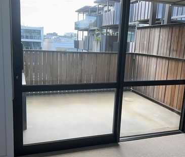 Elevation, Location, Sophistication - Mt Eden - Photo 3