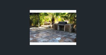 Comfortable 3 Bedroom Home. - Photo 5