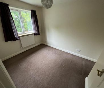 3 bedroom detached house to rent - Photo 3