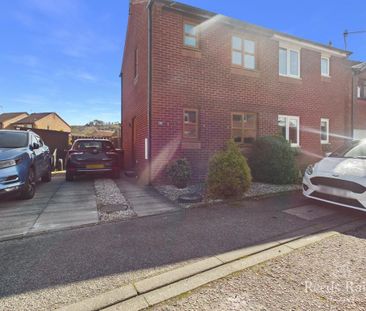 2 bedroom semi-detached house to rent - Photo 6