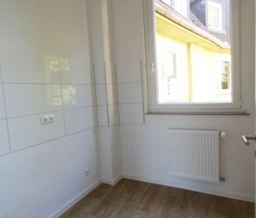 *** Moderne DG-Wohnung in den beliebten Simsonblöcken sucht neuen M... - Photo 1