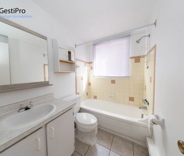 5385 de la Sérénade - Photo 4