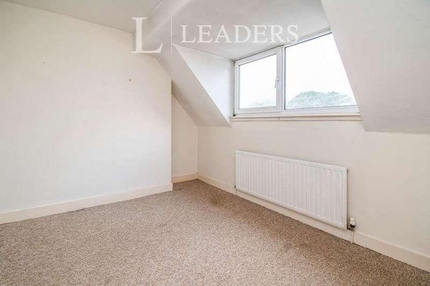 Kensington Road, Lowestoft, NR33 - Photo 1