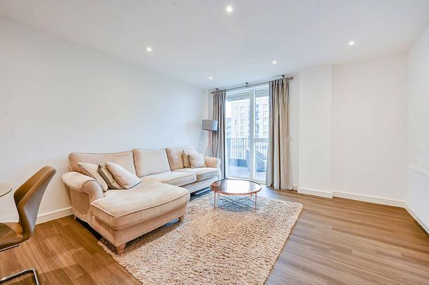 2 bedroom flat to rent - Photo 1