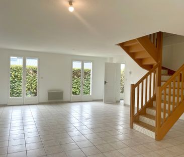 Location Maison 4 pièces 91m² FLEURY 11560 - Photo 1