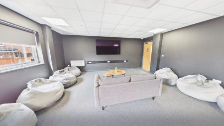 Silver Studio - Photo 2