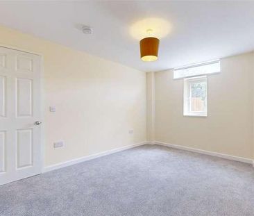 Church Lane, Portland, DT5 - Photo 2