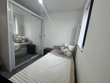 Room in a Shared House, Hartington Road, LE2 - Photo 4