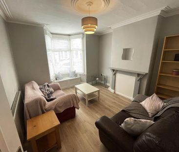 4 bedroom house share to rent - Photo 4