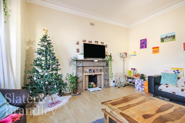 6 bedroom semi-detached house to rent - Photo 1