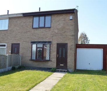 2 bedroom end of terrace house to rent - Photo 3