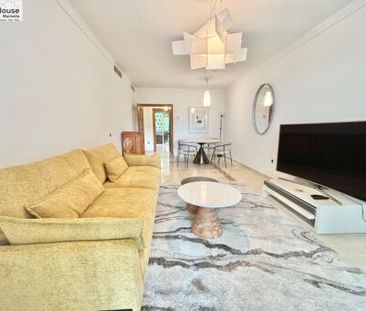 Ground floor apartment - Marbella (Elviria) - Photo 2