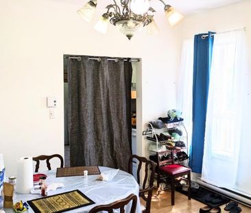 Grand 4 ½ à Sherbrooke 1050$/mois Disponible dès maintenant - Photo 3