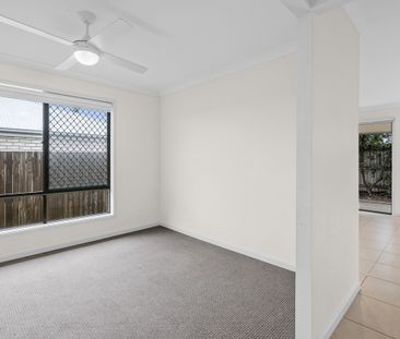 Lovely Four Bedroom Home - Inspection Cancelled Today - Photo 3