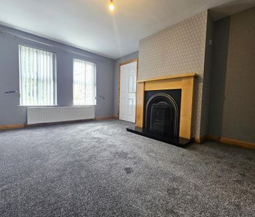 43 Niblock Oaks, Antrim, BT41 2DJ - Photo 2