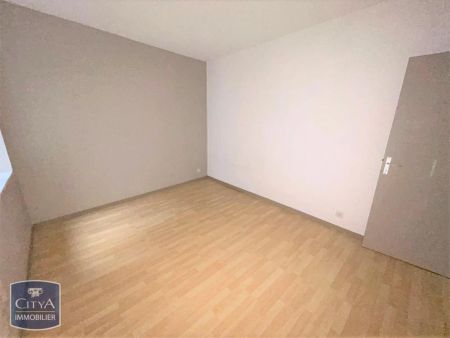 Appartement à louer 4 pièces 95.07m² - Photo 3