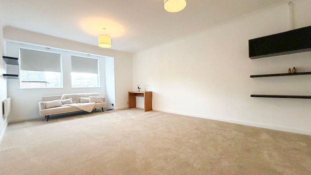 Victoria Avenue, Didsbury, Manchester, M20 1FR - Photo 1