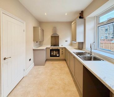 2 bedroom terraced house to rent - Photo 6