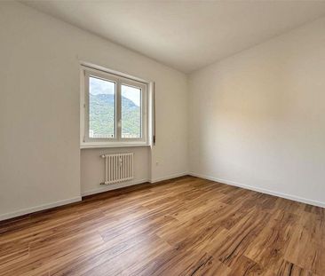 Mietwohnung 4.5 Zimmer renoviert in Zentrum Bellinzona - Foto 3