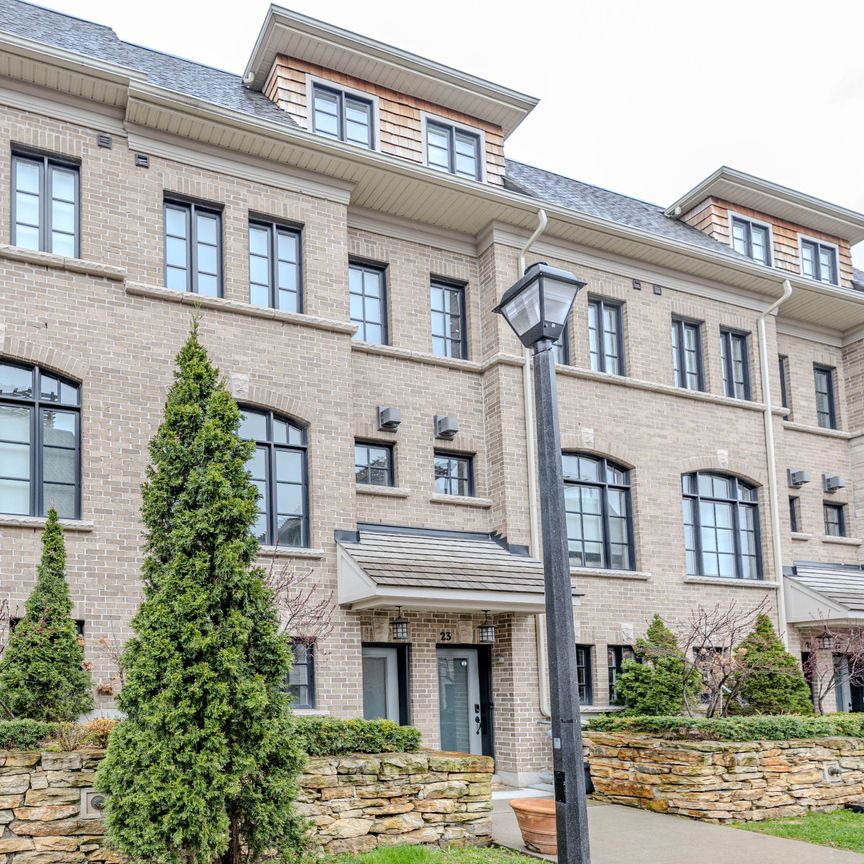 For Lease - 31 Salvador Allende Court, Toronto, Ontario - Photo 1