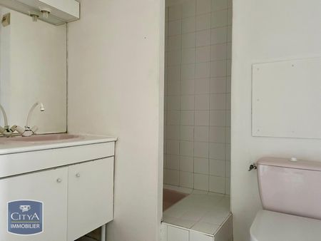 Location Appartement 1 pièce 23m² POITIERS 86000 - Photo 2