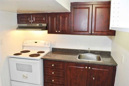 For Lease - 985 Victoria Park Avenue Unit# Bsmt 1+1, Toronto, Ontario - Photo 3