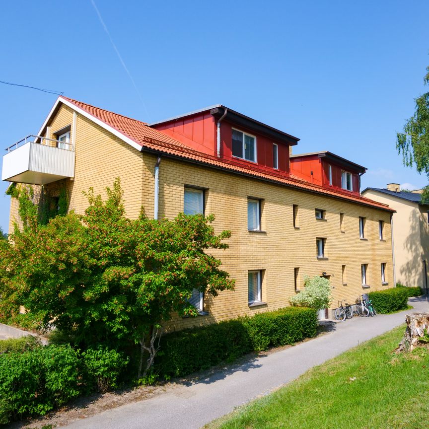 Källgatan, Malmköping - Photo 2