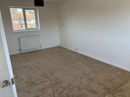 Victoria Drive, Bognor Regis, PO21 - Photo 2