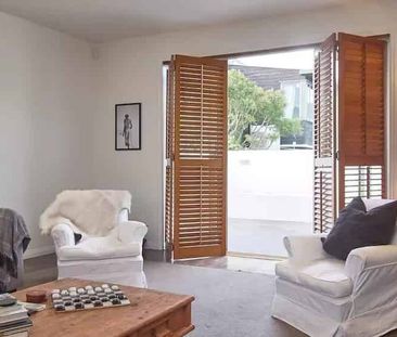 New York Chic - Meets Upper End Merivale - Photo 2