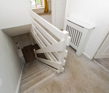 3 bedroom semi-detached house to rent - Photo 6