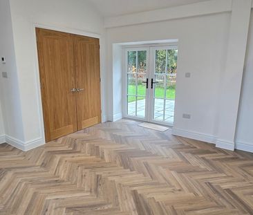 3 bedroom barn conversion to let - Photo 1