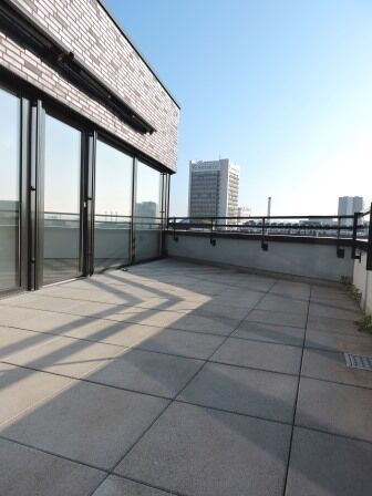 Slanted on 2 floors? Get on board! - Foto 3