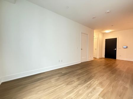 For Lease - 259 The Kingsway N/A Unit# 702, Toronto, Ontario - Photo 3