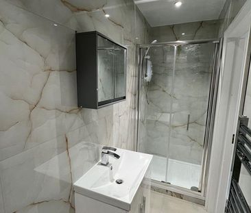 Studio to rent - Photo 6