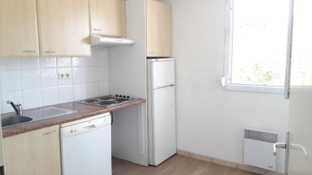location Appartement T3 DE 66.23m² À TOURS - Photo 2
