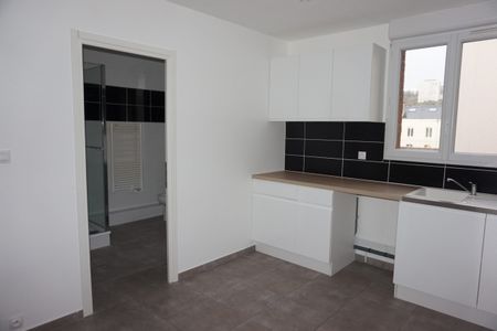 Appartement à louer - 76600 LE HAVRE - Photo 3