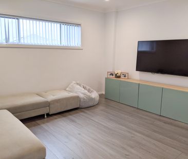 Modern Living - Photo 1