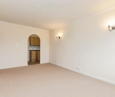 1 bedroom retirement property to rent - Photo 1