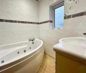 3 bedroom House To Let - Photo 6