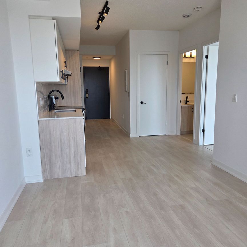 For Lease - 4878 Powers Common Unit# C601, Burlington, Ontario - Photo 1