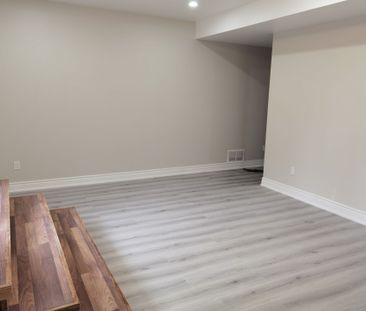 For Lease - 109 Brookside Road Unit# Basement, Richmond Hill, Ontario - Photo 3
