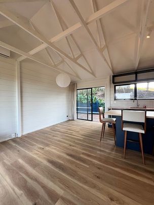 Newly renovated, sunny, private 3 bedroom home - Photo 1