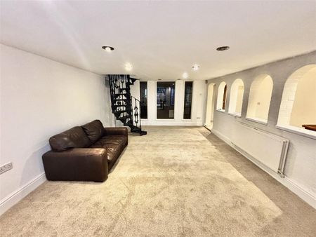 2 bedroom apartment to rent - Photo 3