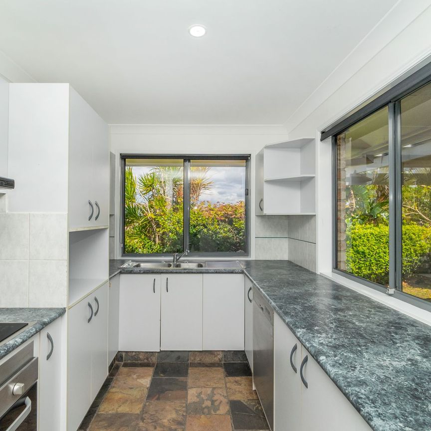 Superb Family Home In Leafy Suburb - Photo 1