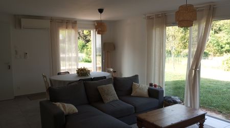 YENNE VILLA DE 2020 90 M² AVEC GARAGE SUR 500M² DE TERRAIN - Photo 2