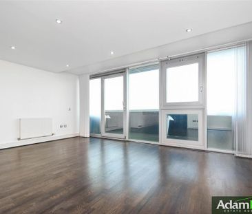 2 bedroom penthouse to rent - Photo 2