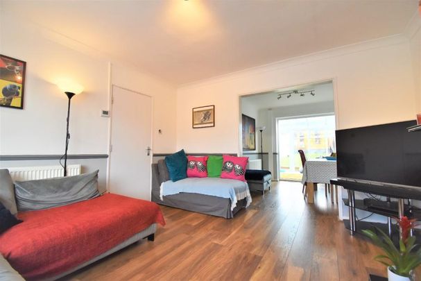 5 bedroom terraced house to rent - Photo 1