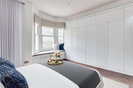5 bedroom terraced house to rent - Photo 3